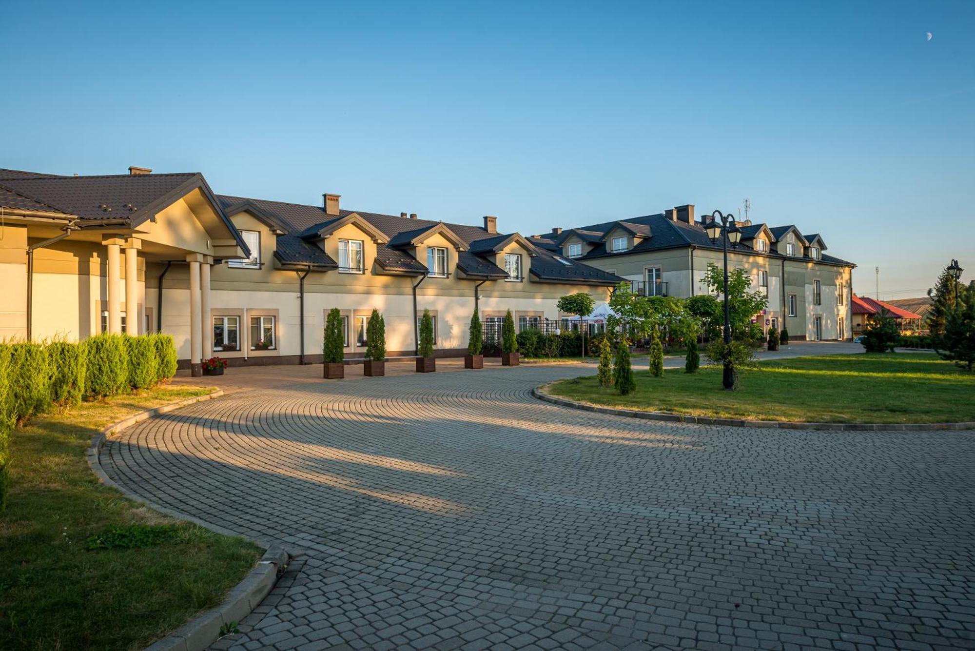 Doslonce Resort Wellnes & Farm Racławice Εξωτερικό φωτογραφία
